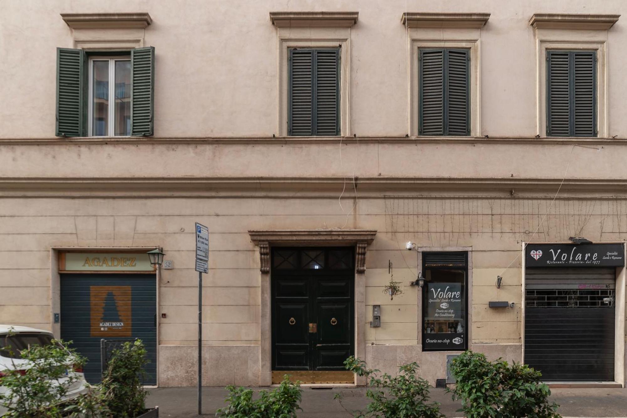 Colosseo & San Clemente Apartment Rom Exteriör bild